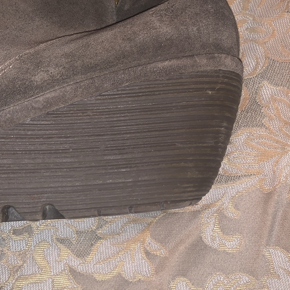 FLY LONDON NILO WEDGE BOOTIE-SAGE GREEN - Picture 8 of 8